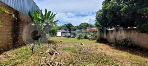 land_lot em Rua Cabral de Menezes, Presidente Roosevelt - Uberlândia - MG