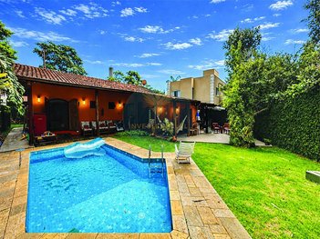 house em Avenida Estácio de Sá, São Paulo II - Cotia - SP
