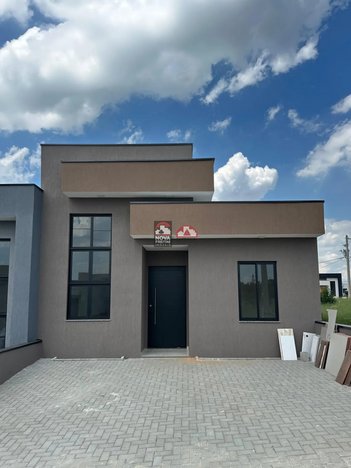 house em Rua Maria Elizabeth da Baviera, Residencial e Comercial Bosque da Imperatriz - Pindamonhangaba - SP