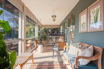 house em Rua Itajaçu, Pacaembu - São Paulo - SP