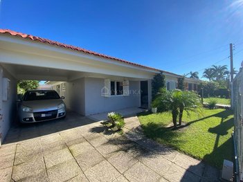house em Rua Rio Comandaí, Centro - Xangri-Lá - RS
