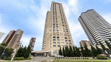 apartment em Rua Professor Pedro Viriato Parigot de Souza, Campo Comprido - Curitiba - PR