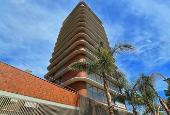 apartment em Rua Quintino Bocaiúva, Rio Branco - Porto Alegre - RS