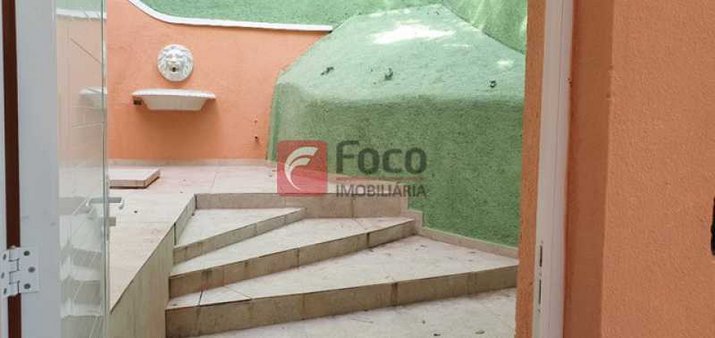 Cômodo Condomínio
