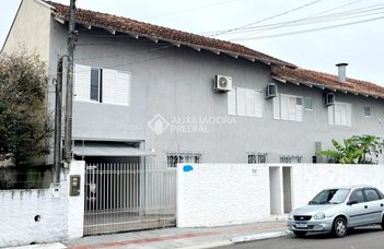 house em Rua 3144, Centro - Balneário Camboriú - SC