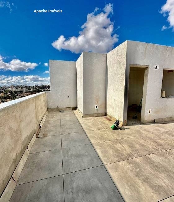 Cobertura com 2 quartos — Estrela do Oriente, Belo Horizonte