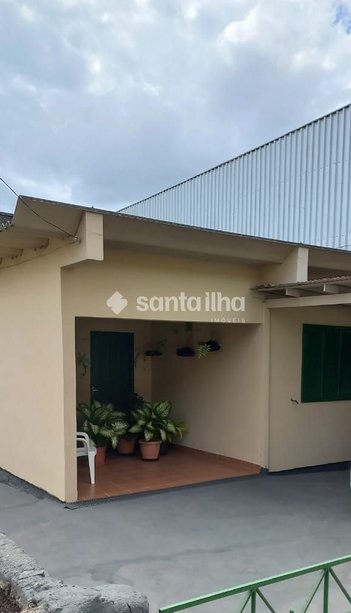 house em Avenida Jorge Lacerda, Costeira do Pirajubaé - Florianópolis - SC