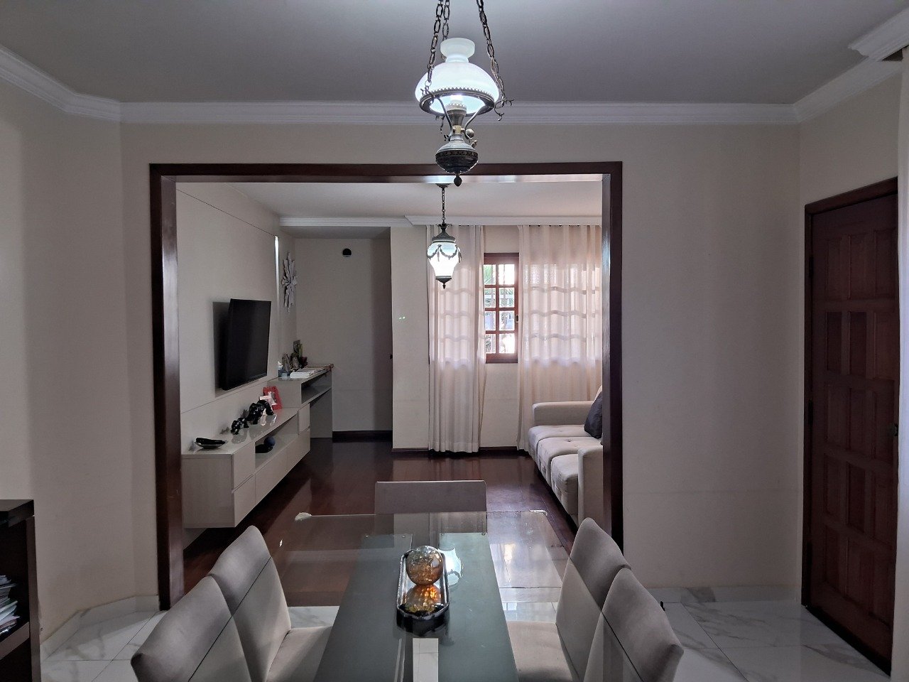 Casa com 3 quartos — Castelo, Belo Horizonte