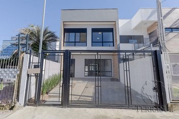 house em Rua Engenheiro Coelho Parreira, Ipanema - Porto Alegre - RS