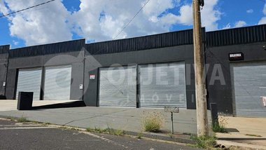 business em Rua João Borges Guimarães, Shopping Park - Uberlândia - MG