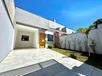 house em Rua Pará, Boneca do Iguaçu - São José dos Pinhais - PR