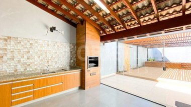 house em Rua Ronan Manoel Pereira, Segismundo Pereira - Uberlândia - MG