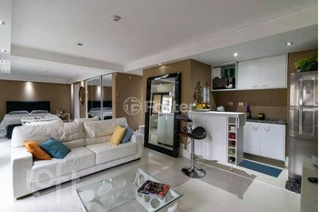 apartment em Rua Jerônimo da Veiga, Jardim Europa - São Paulo - SP