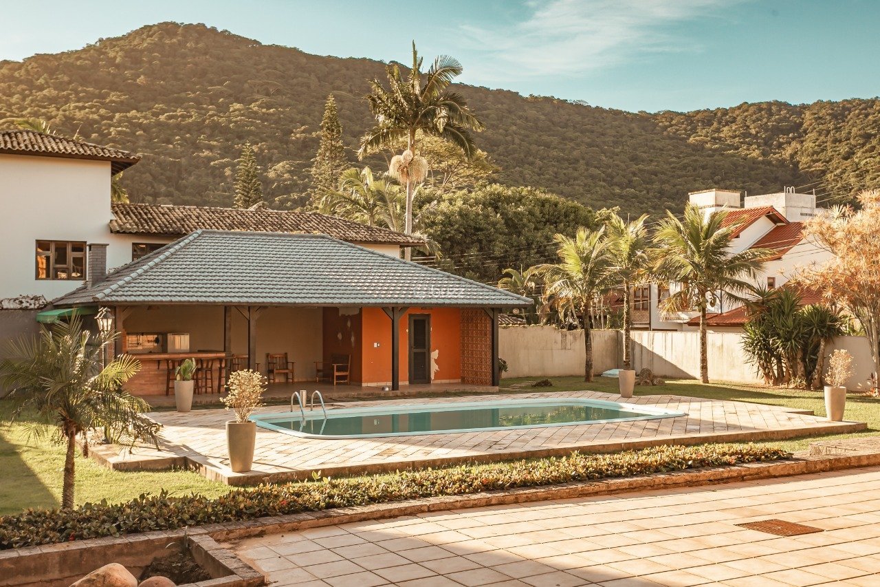 Casa em condomínio na Lagoa da Conceição em Florianópolis (8)