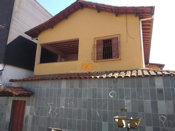 house em Rua Batista Sampaio, Jardim das Oliveiras - Contagem - MG