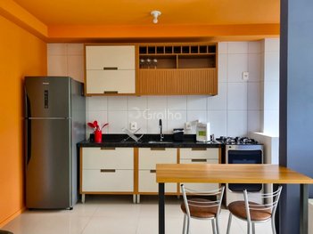 apartment em Rua Leonel Pereira, Cachoeira do Bom Jesus - Florianópolis - SC
