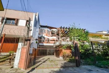 house em Rua Canto e Melo, Nonoai - Porto Alegre - RS
