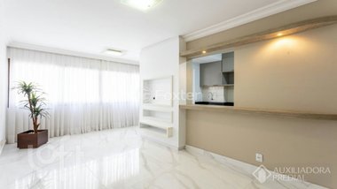 apartment em Avenida Dom Cláudio José Gonçalves Ponce de Leão, Vila Ipiranga - Porto Alegre - RS
