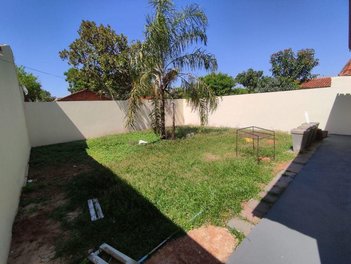 house em Rua Mudalali Fayath Mansour, Água Branca I - Araçatuba - SP