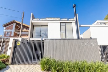 house em Rua das Araras, Novo Mundo - Curitiba - PR
