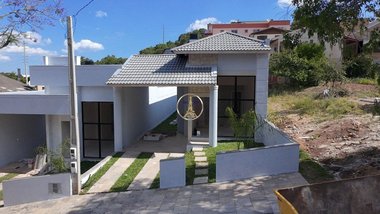 house em Rua Luiz Zanrosso, Cruzeiro - Caxias do Sul - RS