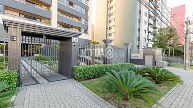 apartment em Rua Urbano Lopes, Cristo Rei - Curitiba - PR