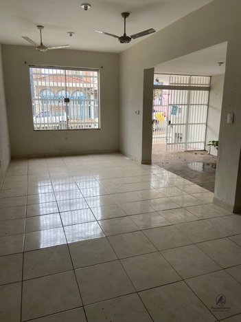 commercial_building em Alferes José Caetano, Centro - Piracicaba - SP