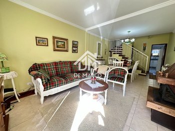 house em Avenida Senador Roberto Simonsen, Capivari - Campos do Jordão - SP