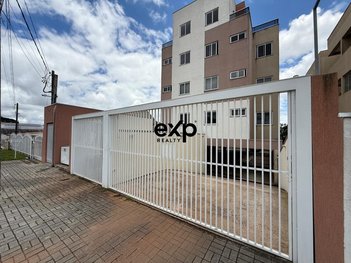 apartment em Rua Rio de Janeiro, Águas Belas - São José dos Pinhais - PR