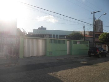 house em Avenida Felino Barroso, Fátima - Fortaleza - CE
