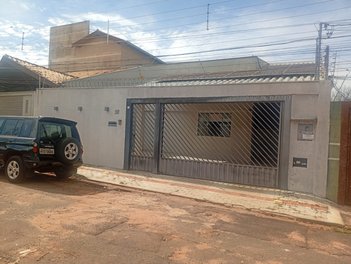 house em Travessa Silvino Mendes da Silva, Mata do Jacinto - Campo Grande - MS