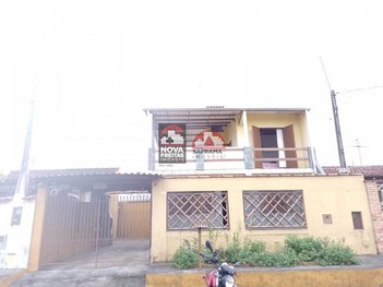 house em Rua Cleide Scalabrini Fernandes, Praia das Palmeiras - Caraguatatuba - SP