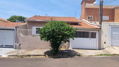 house em Rua Antônio Gabriel, Vila São Lúcio - Botucatu - SP