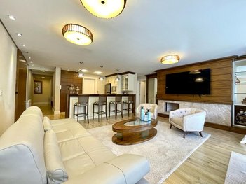apartment em Avenida das Hortênsias, Centro - Gramado - RS