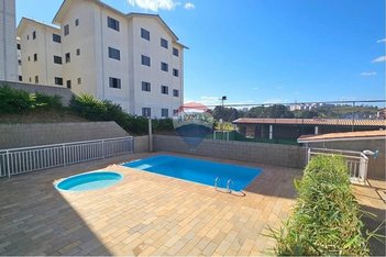 apartment em Rua Leonor Chiarion Suppioni, Condomínio Berbari II - Bragança Paulista - SP