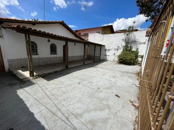 house em Rua Reynaldo Smith Camargos, Santa Amélia - Belo Horizonte - MG