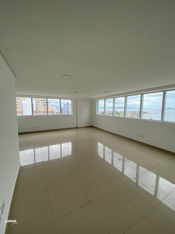 office em Fulvio Adduci, Estreito - Florianópolis - SC