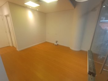 business em Rua Vinte e Quatro de Maio, República - São Paulo - SP