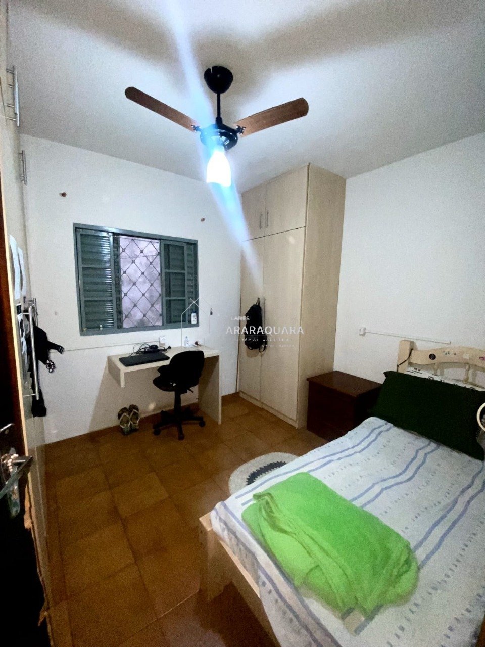 6f6a284f-63c8-4164-9573-efe036790d30