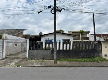 house em Rua Lisboa, Parque Agari - Paranaguá - PR