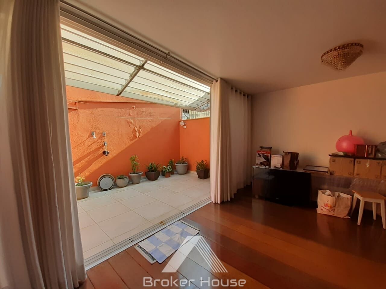sala/quintal