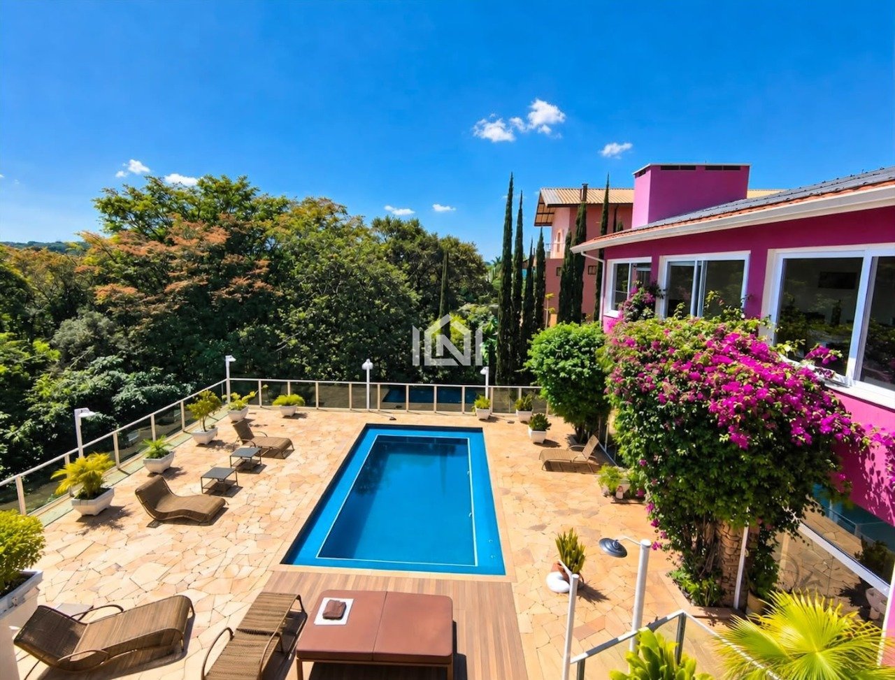 casa a venda no condominio patrimonio do carmo - piscina vista da suite