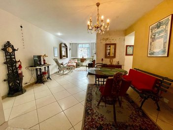apartment em Rua das Palmeiras, Botafogo - Rio de Janeiro - RJ