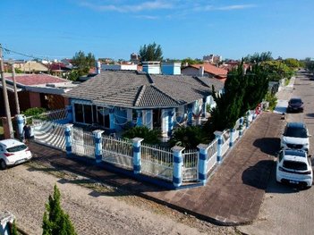 house em Rua Cassiterita, Rainha do Mar - Xangri-Lá - RS