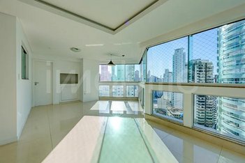 apartment em Rua 3300, Centro - Balneário Camboriú - SC
