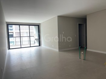 apartment em Rua dos Polvos, Jurerê - Florianópolis - SC