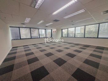 office em Avenida Eusébio Matoso, Pinheiros - São Paulo - SP