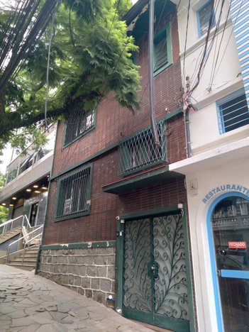 house em Tobias da Silva, Moinhos de Vento - Porto Alegre - RS