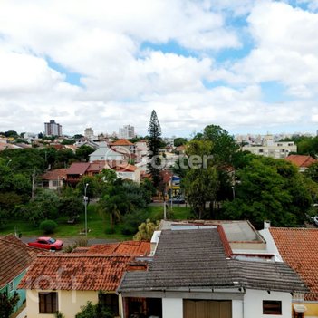 apartment em Avenida Pereira Pinto, Jardim São Pedro - Porto Alegre - RS