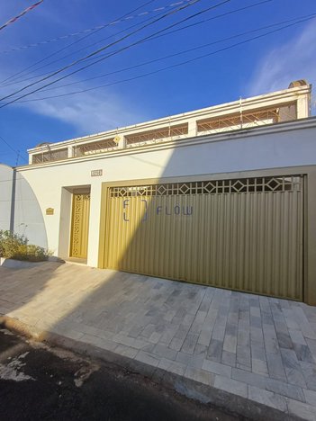 house em Rua Oswaldo Jardini, Vila Santo Antônio - Franca - SP